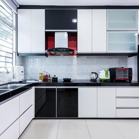 Port Dickson 14Pax 4Br Double Storey House Buitenkant foto